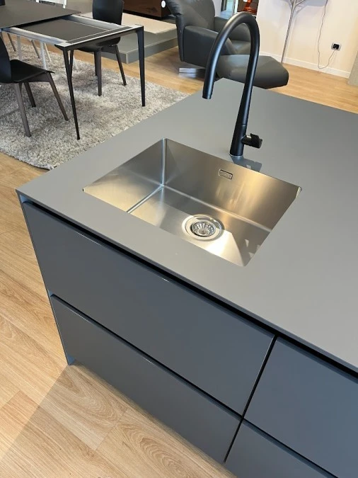 Cucina con Isola Doimo Cucine D12