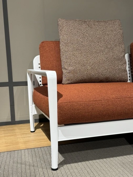 Divano da giardino Knoll Piero Lissoni Collection