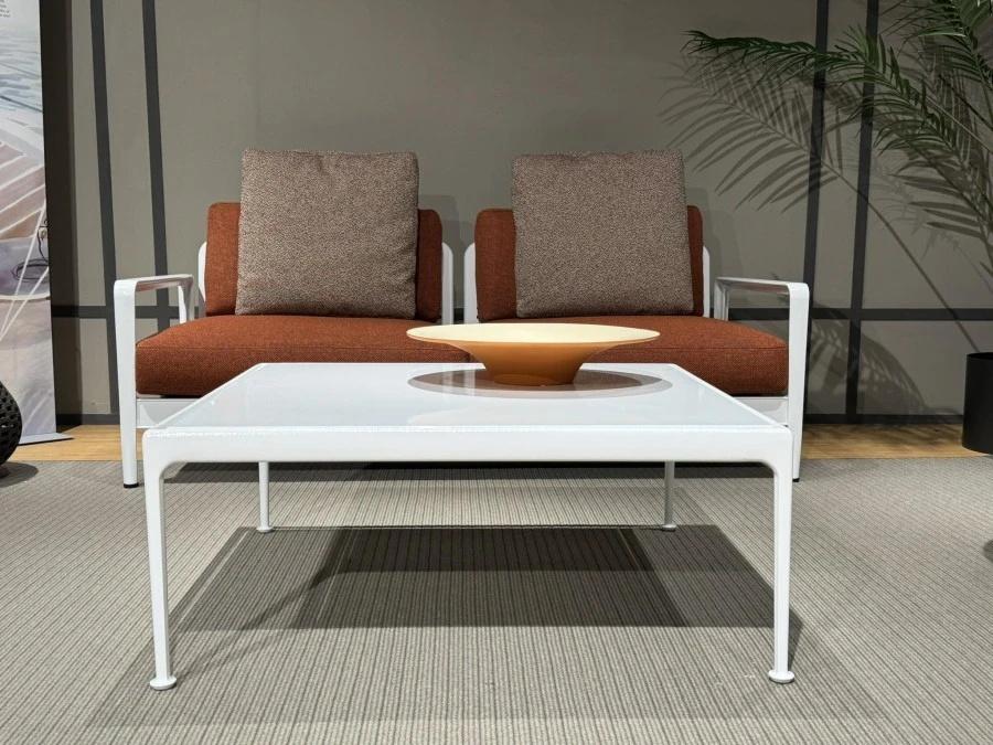 Divano da giardino Knoll Piero Lissoni Collection