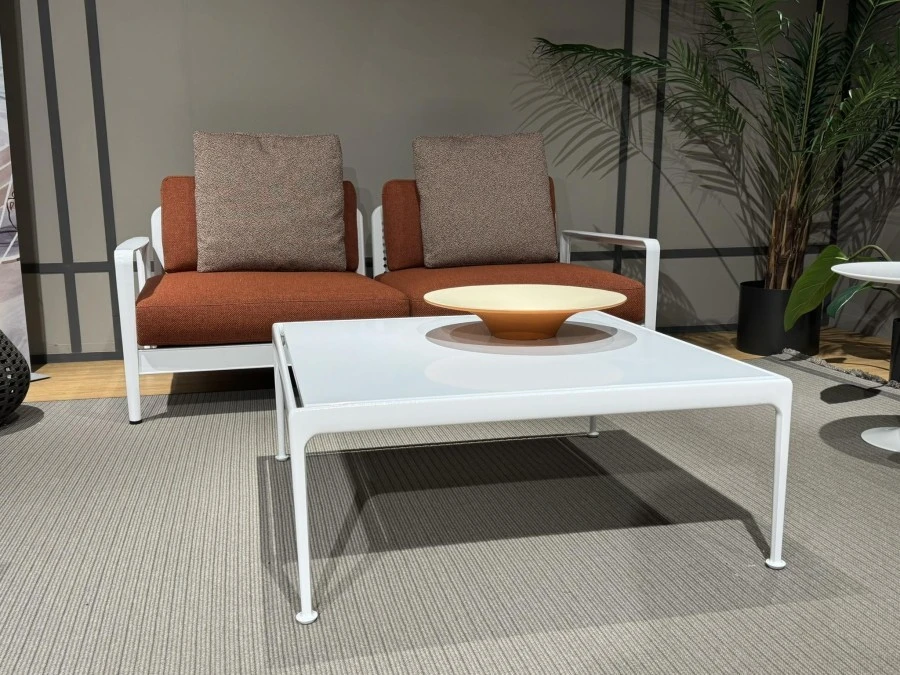 Divano da giardino Knoll Piero Lissoni Collection