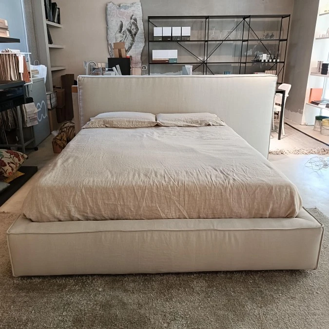 Letto matrimoniale Produzione Artigianale tessuto écru