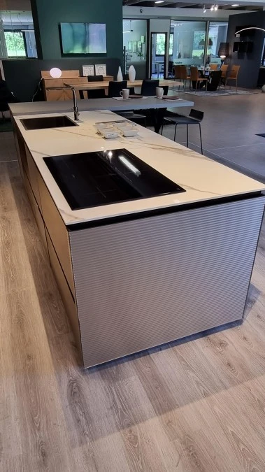 Cucina con Isola Scavolini LUMINA