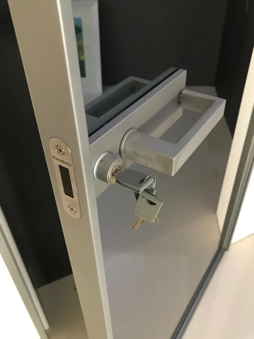 Porta battente Rimadesio Spin