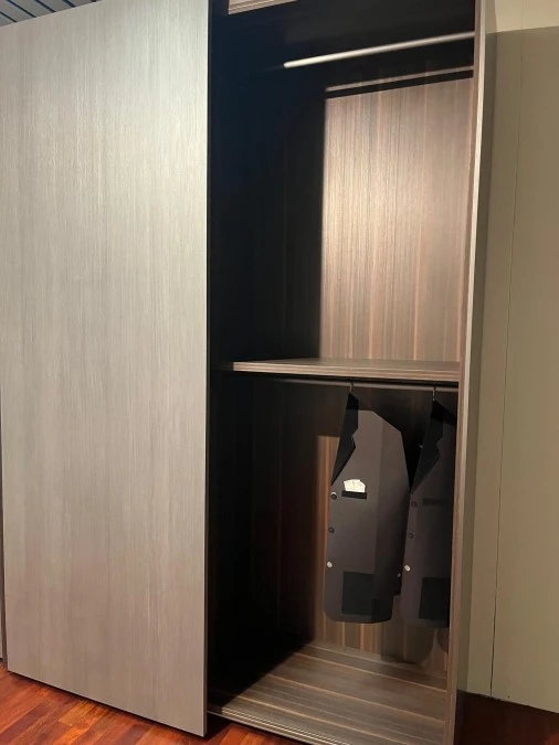 Interno appendiabiti
