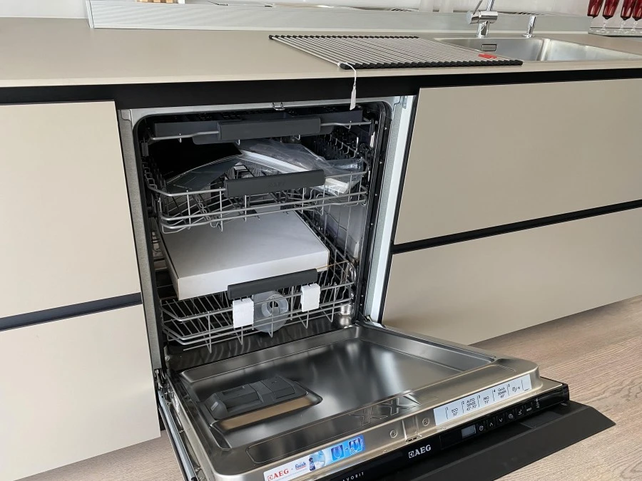 Cucina lineare Valcucine Riciclantica
