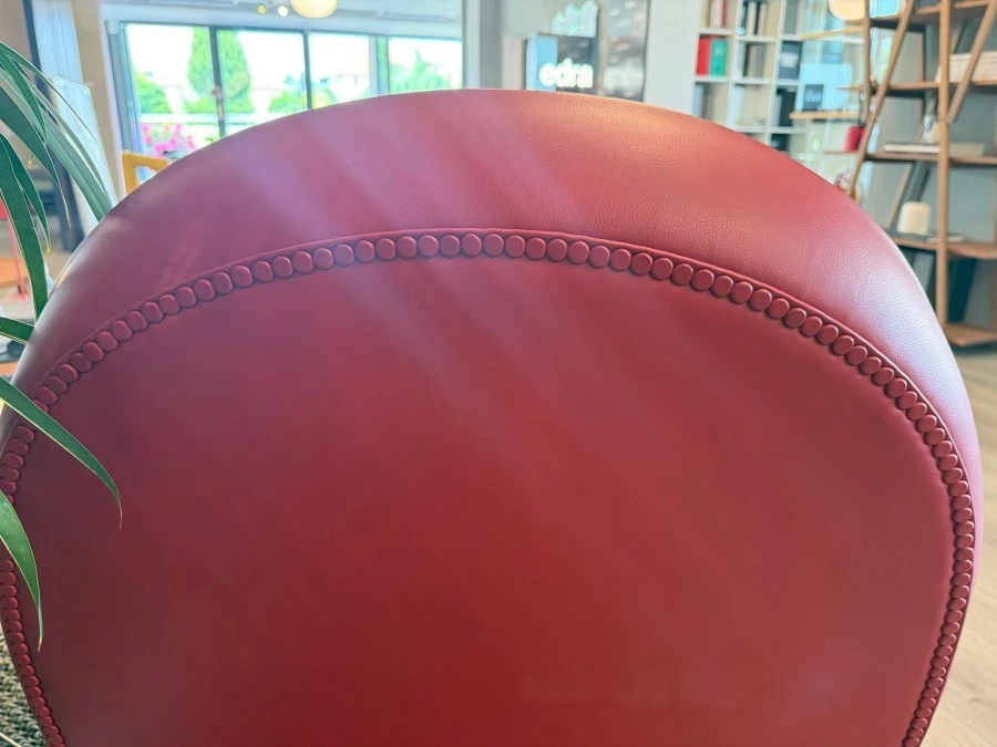 Poltrona con pouf Poltrona Frau Vanity
