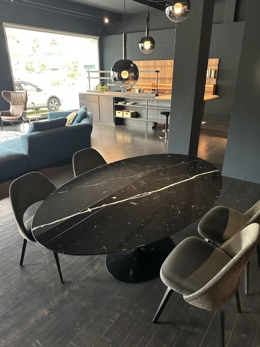 Sedia con braccioli Knoll Conference