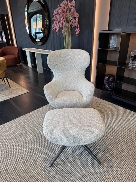 Poltrona con pouf Poliform Mad Joker