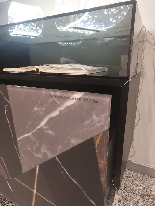 Madia Lago Glass Sideboard 36e8 Limited Edition