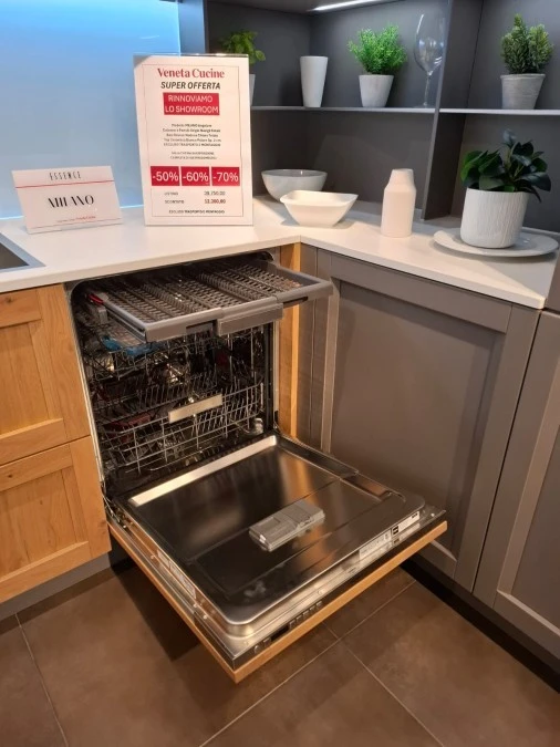 Cucina angolare Veneta Cucine MILANO