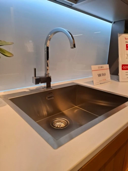 Cucina angolare Veneta Cucine MILANO