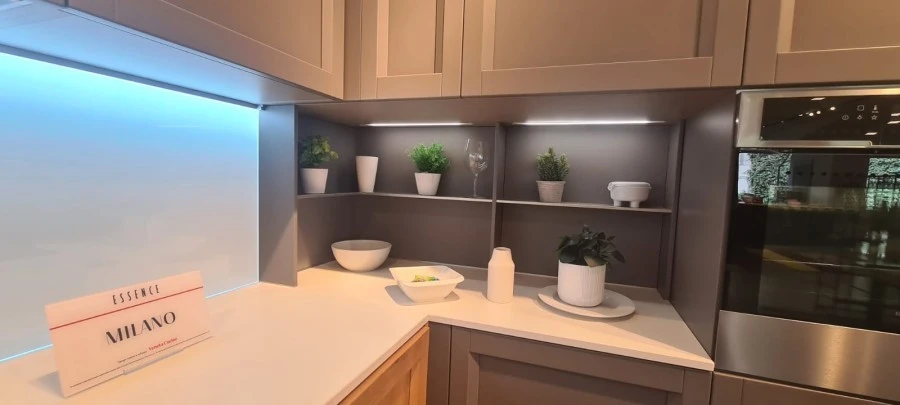 Cucina angolare Veneta Cucine MILANO
