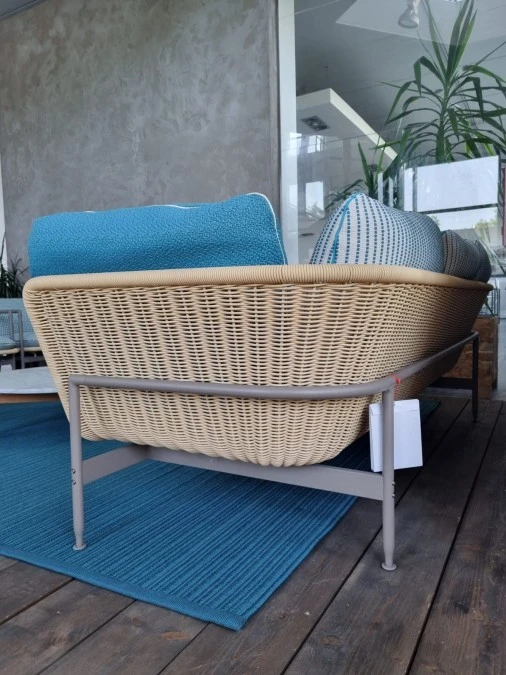 Divano da giardino Cassina Esosoft