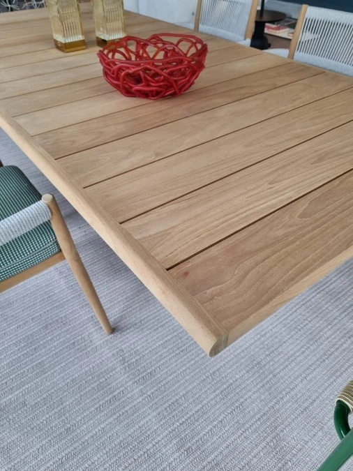 Gruppi tavoli e sedute Outdoor Cassina Dine out