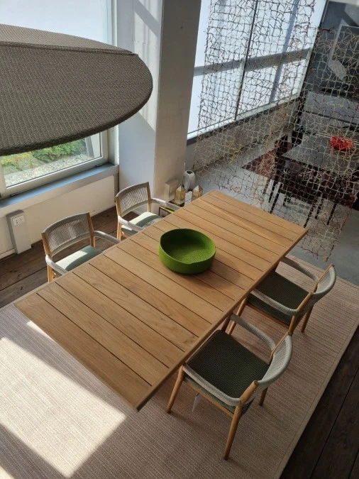 Gruppi tavoli e sedute Outdoor Cassina Dine out