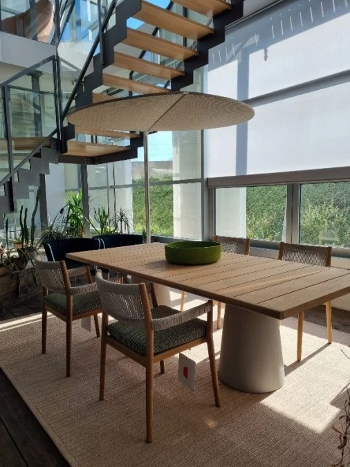 Gruppi tavoli e sedute Outdoor Cassina Dine out