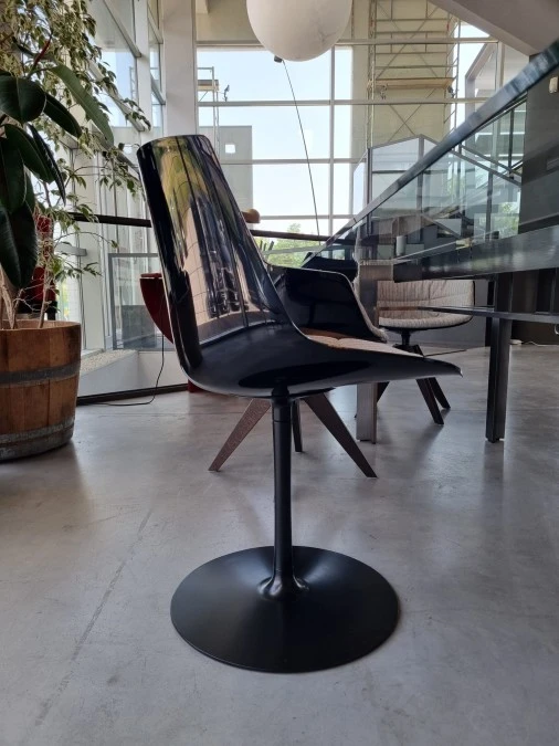 Poltroncina MDF Flow chair collection