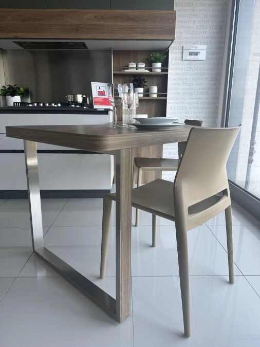 Sedia senza braccioli Veneta Cucine Dakota