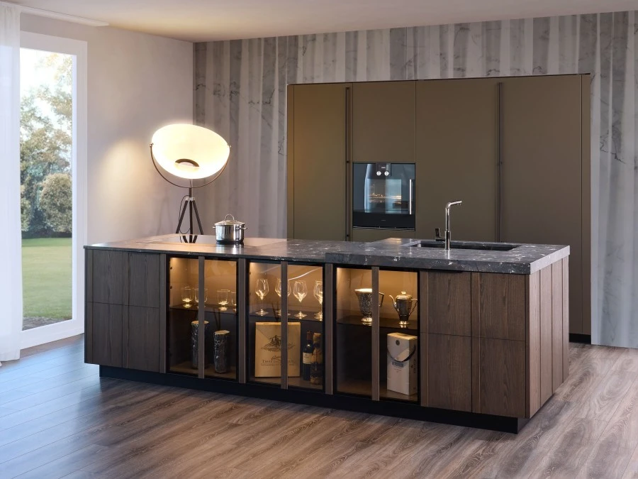 Moderna cucina di lusso Plan Loto 01 outlet in legno massello con ante dogate