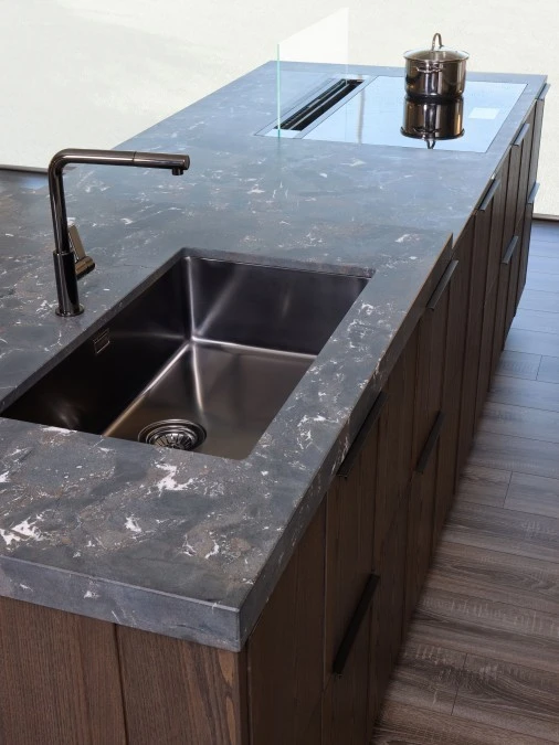 Lavello in acciaio inox dell'isola della cucina plan Loto o1 outlet