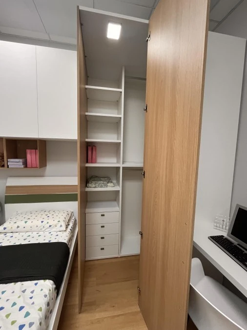 Cameretta con cabina armadio Moretti Compact Young