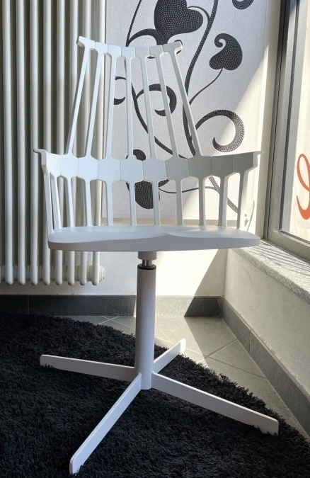 Sedia con braccioli Kartell Comback