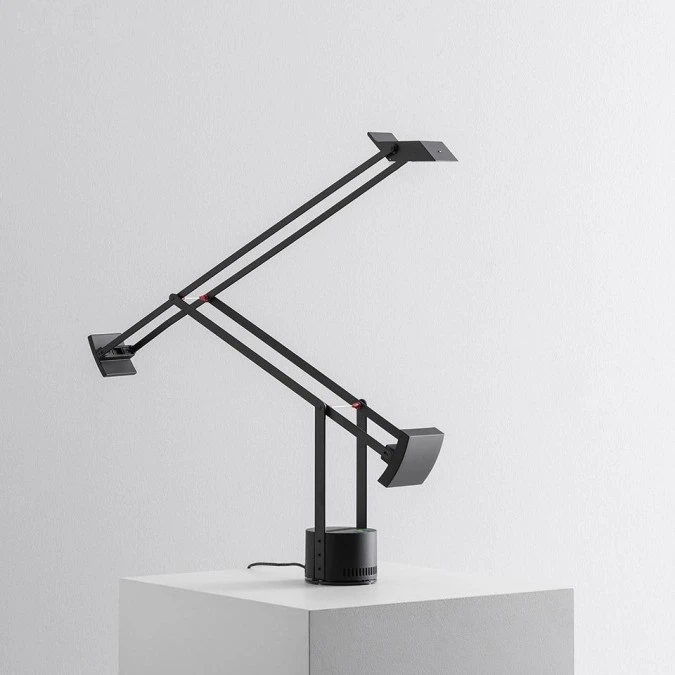Lampada da tavolo Artemide Tizio Led