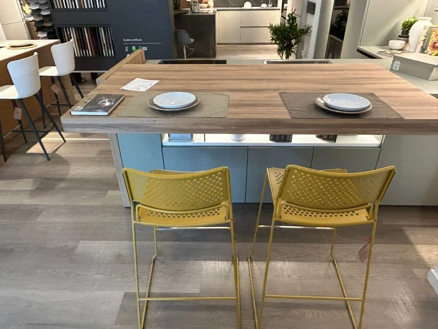 Cucina con penisola Lube IMMAGINA MATHERA