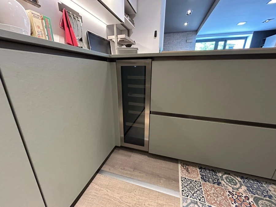 Cucina con penisola Lube IMMAGINA MATHERA