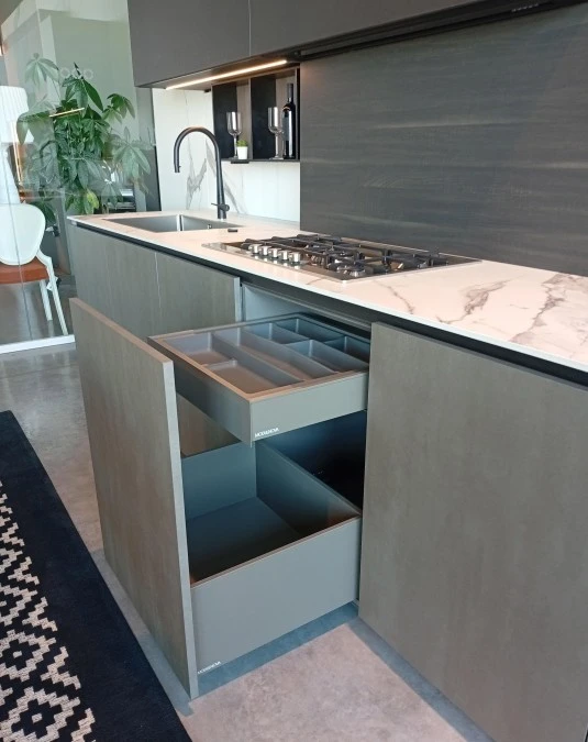 Base piano cottura con cestone e cassetto interno con portaposate