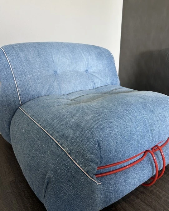 Poltrona Cassina Soriana Indaco