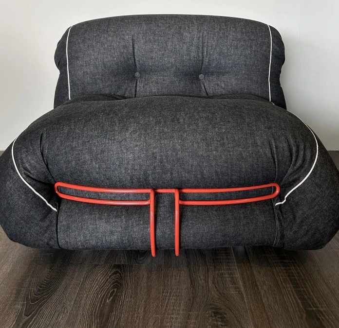 Poltrona Cassina Soriana nero
