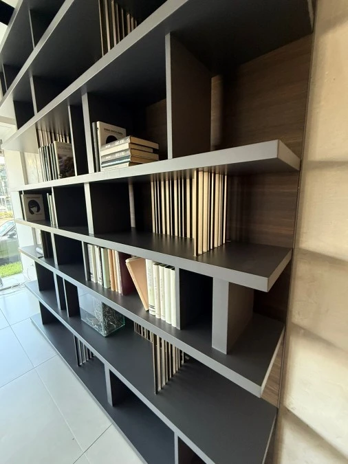 Libreria Turati T4 LIBRERIA