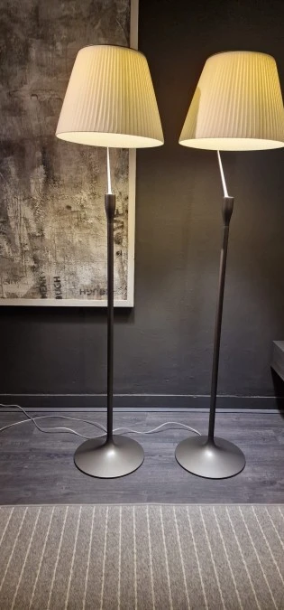 Lampada da terra Kartell Angelo Stone