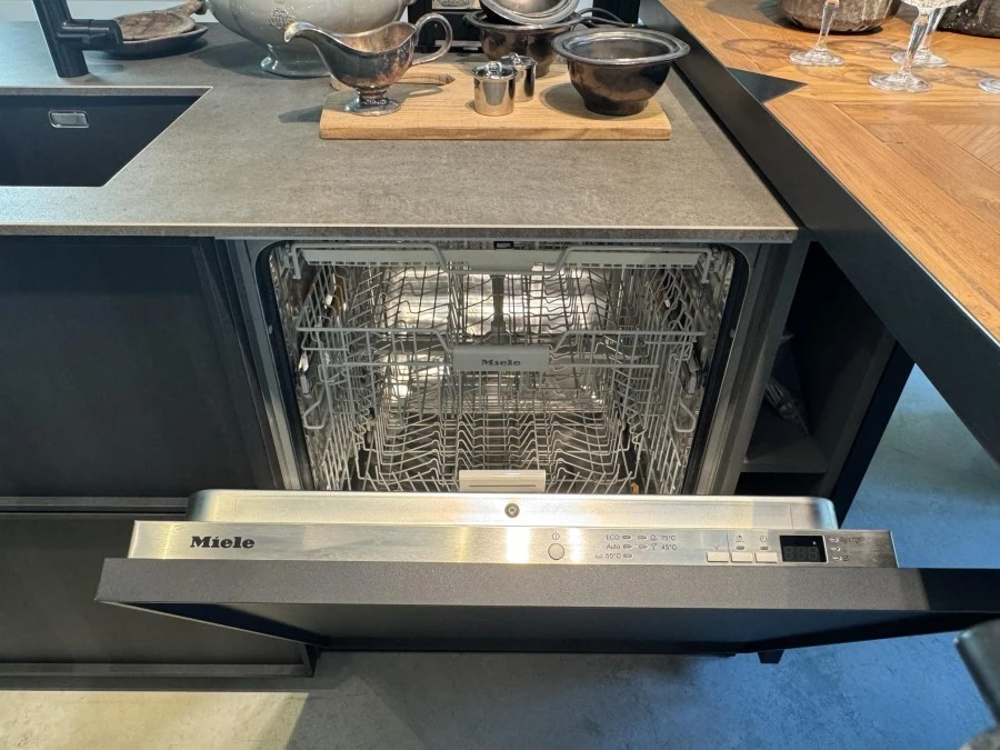 Cucina con Isola Modulnova Frame