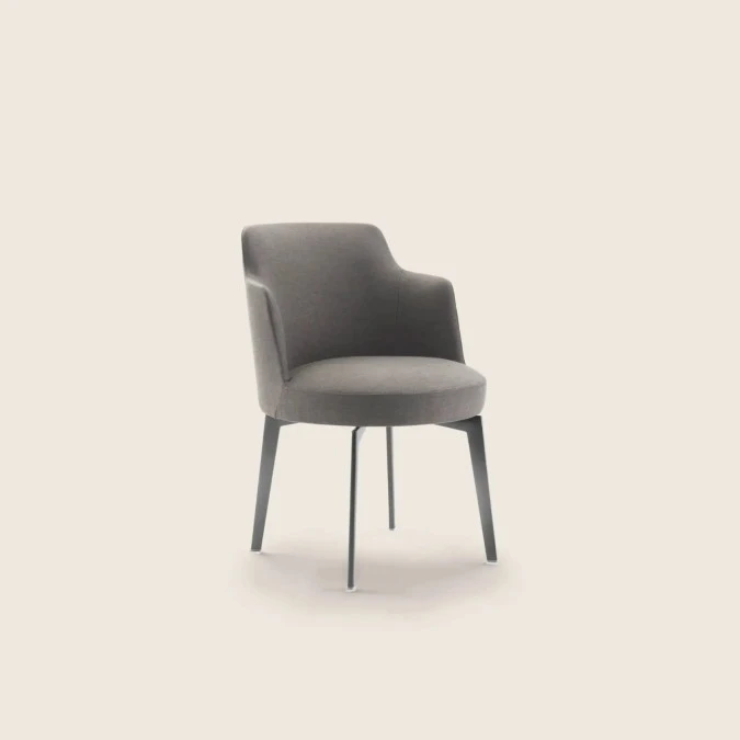 Poltrona Flexform Hera con Braccioli
