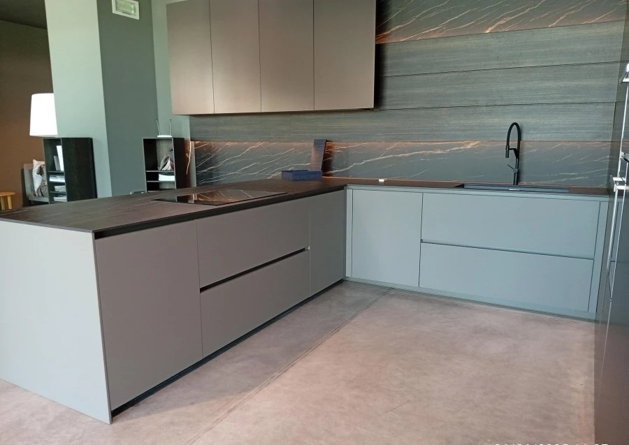 Cucina angolare Modulnova Mh6