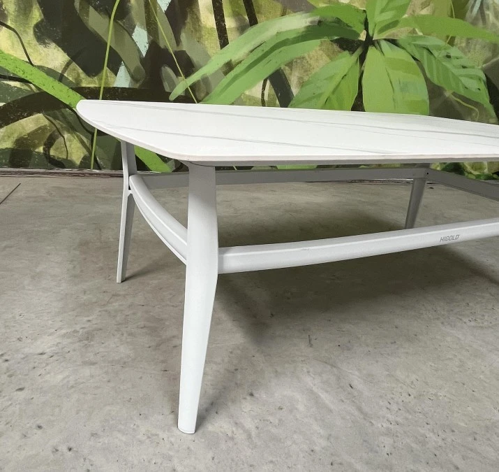 Tavolo da esterno COLLEZIONE HESTIA HIGOLD MILANO