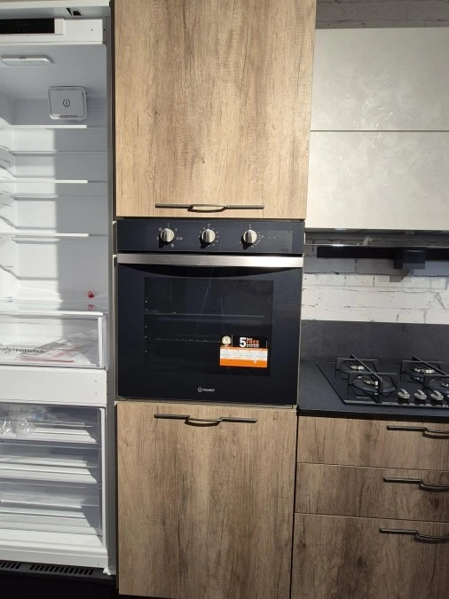 Cucina lineare Aran cucine MIA