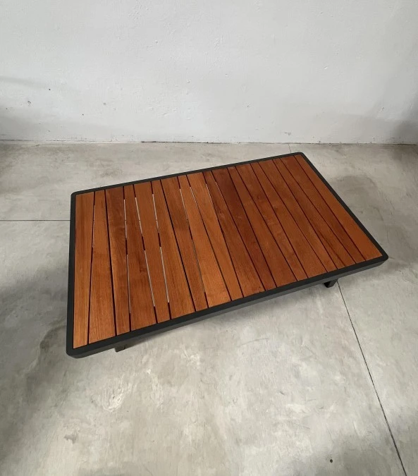 Tavolino da esterno COLLEZIONE EMOTI HIGOLD MILANO