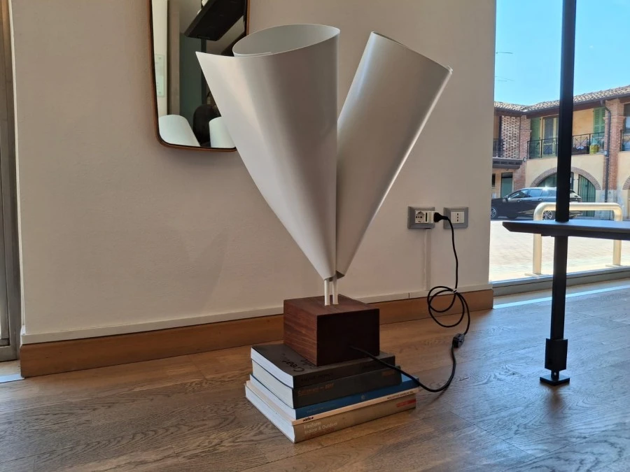 Lampada da tavolo Firmamento Milano Ginevra