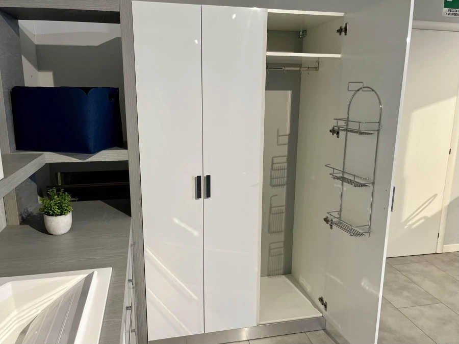 Bagno Lavanderia Compab LAVANDERIA F3