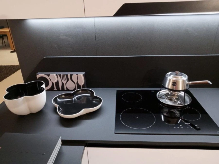 Cucina con penisola Snaidero Vision