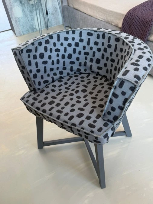 Sedia con braccioli Gervasoni POLTRONCINE GRAY