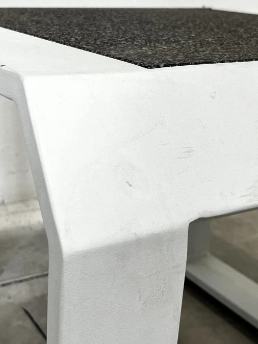Tavolino laterale da esterno COLLEZIONE NOMAD HIGOLD MILANO