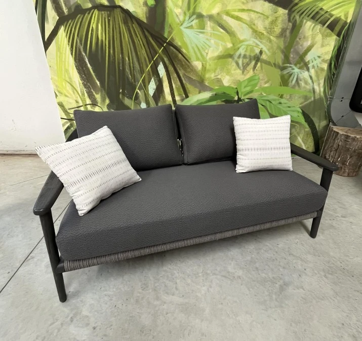 Divano da esterno COLLEZIONE LEO HIGOLD MILANO