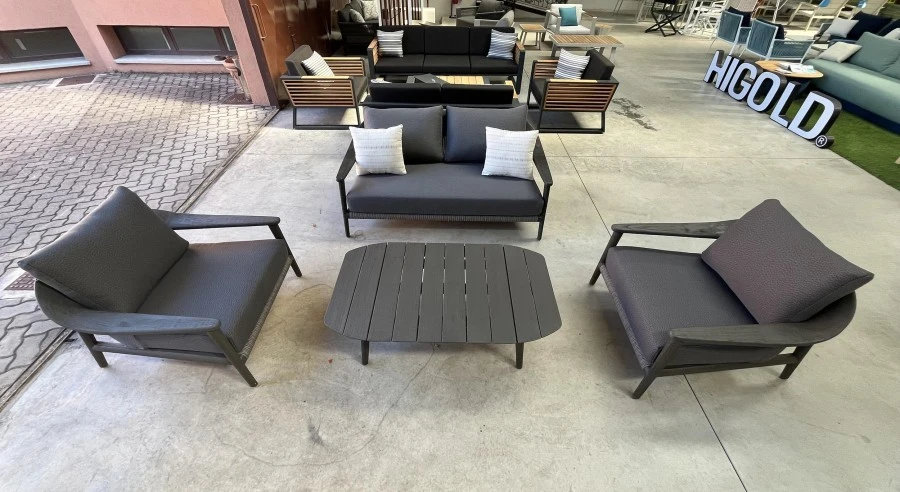 Set divano da esterno COLLEZIONE LEO HIGOLD MILANO