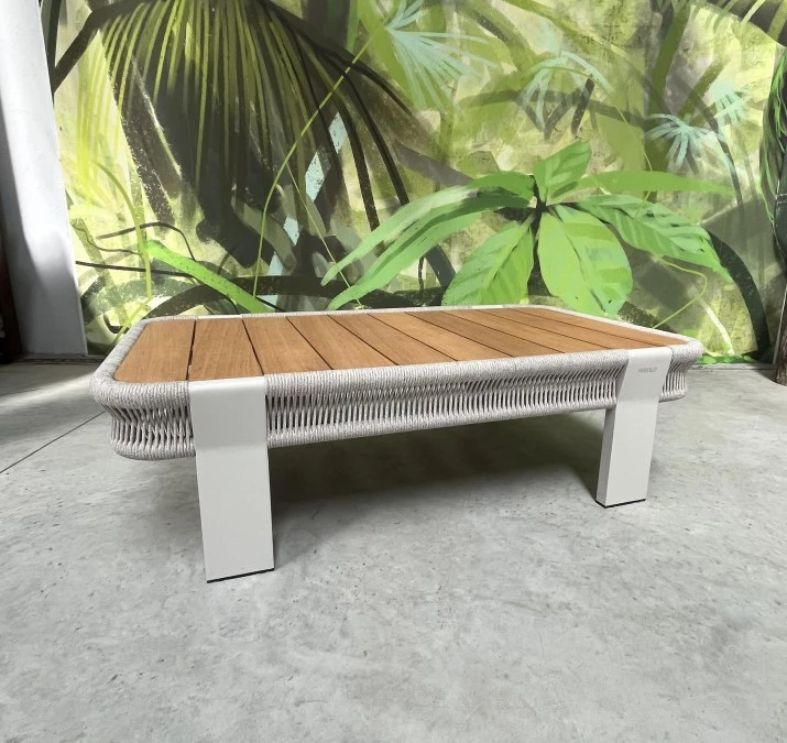 Tavolino da esterno (beige) COLLEZIONE BORROMEO HIGOLD MILANO