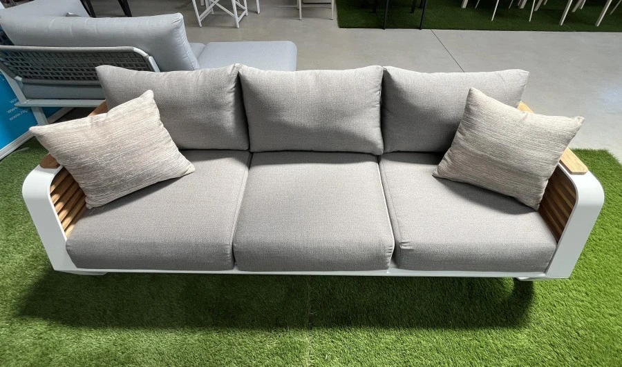 Divano da esterno COLLEZIONE WING HIGOLD MILANO