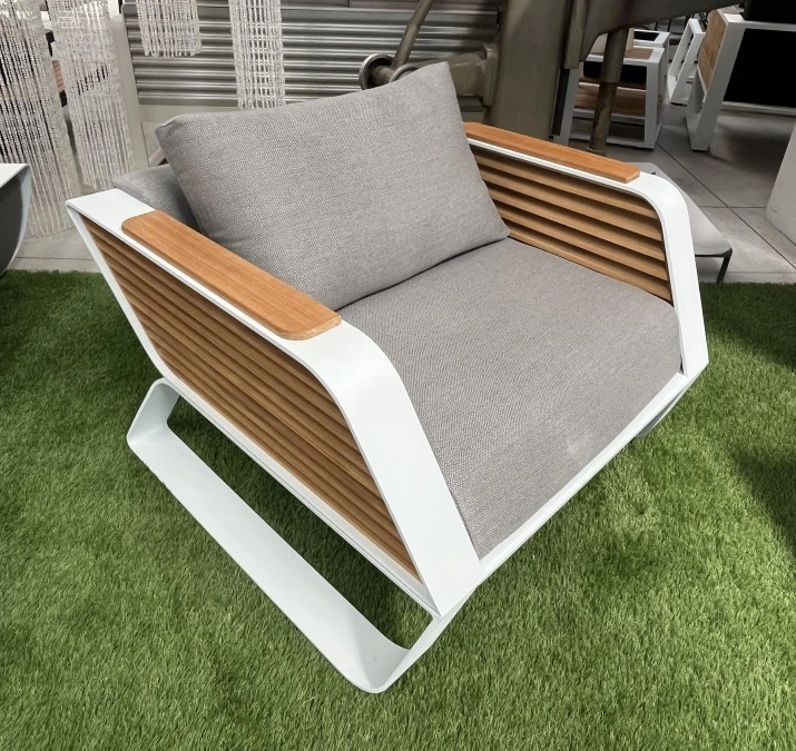 Poltrona da giardino COLLEZIONE WING HIGOLD MILANO